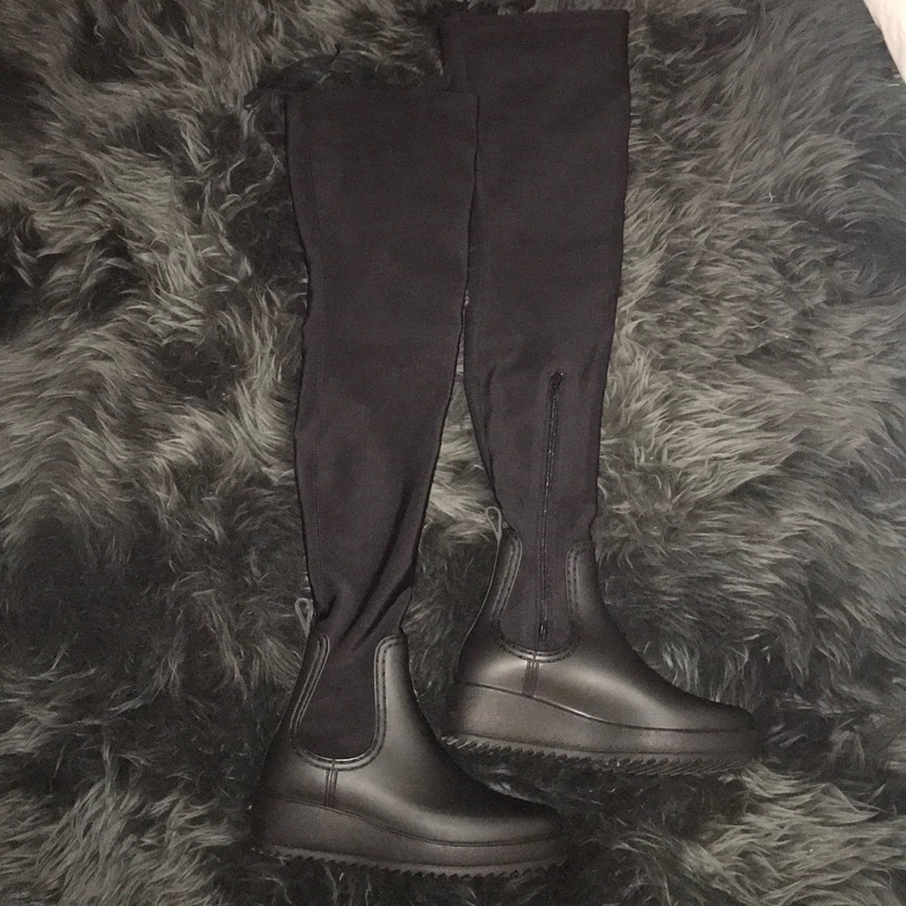 Jeffrey Campbell Monsoon Rainboot